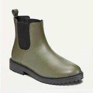 Gap Olive Green Chelsea Boots